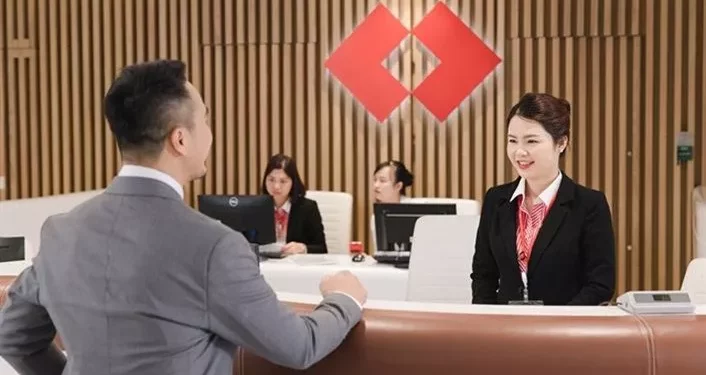 Techcombank Named Best Bank in Việt Nam for Second Year